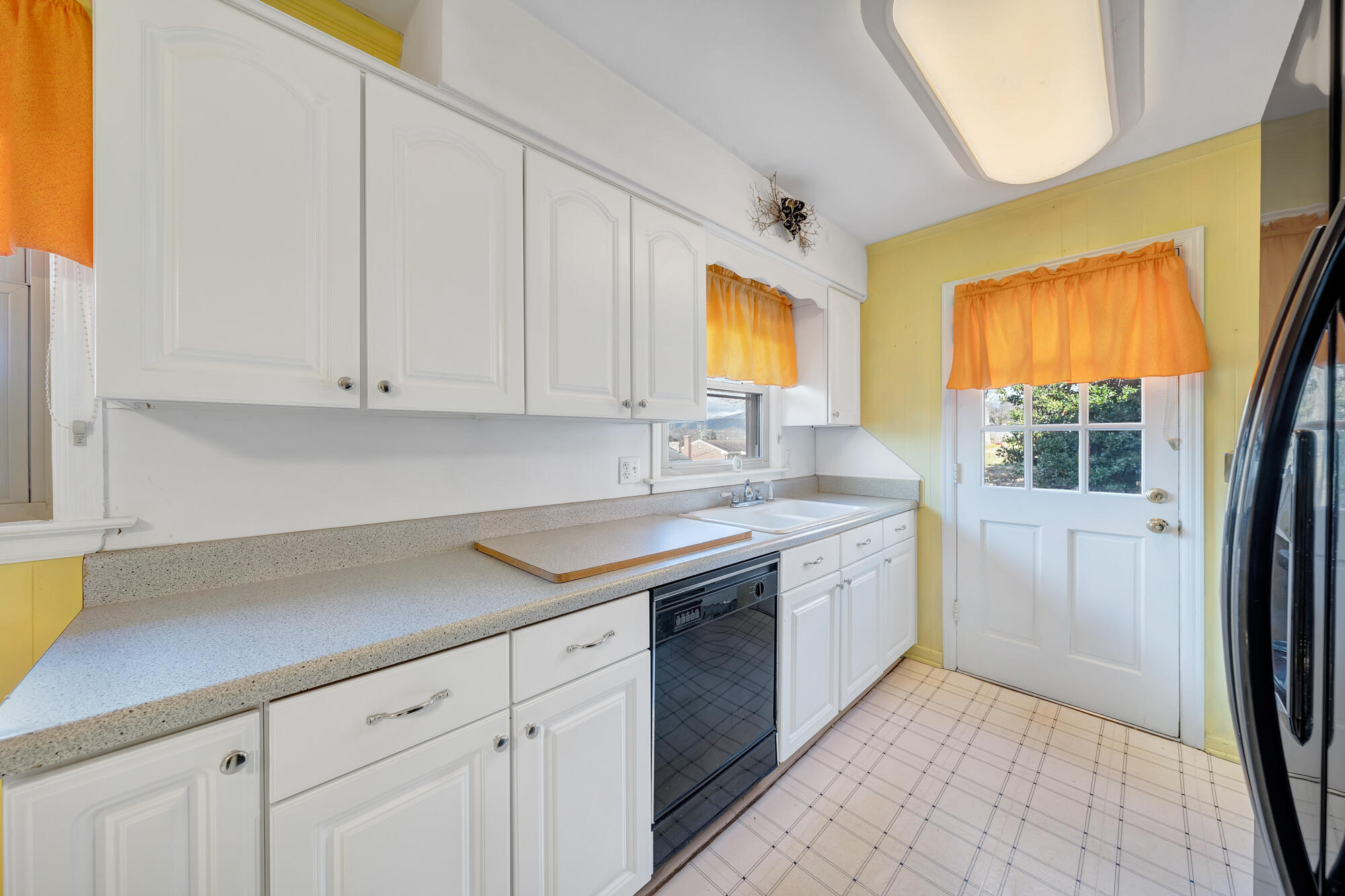 5601 Daytona Road Roanoke, VA 24019 - Photo 14 of 34 MIB05030