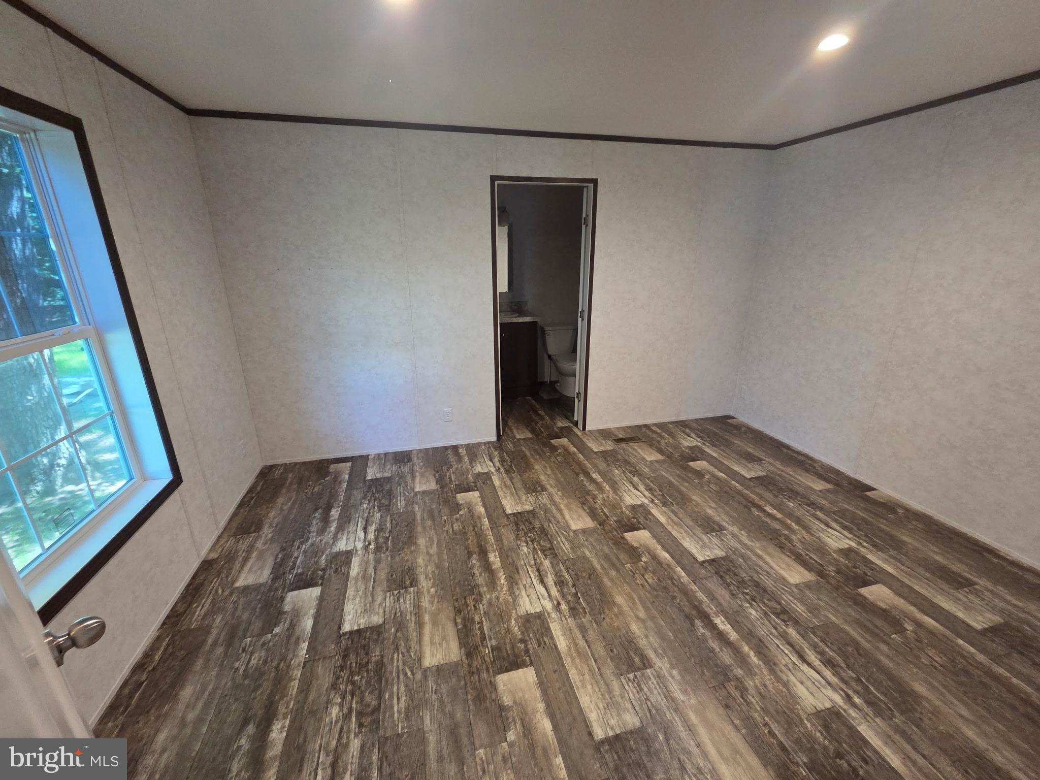 57 East Quillytown Road, Unit 119 Carneys Point, NJ 08069 - Photo 4 of 8