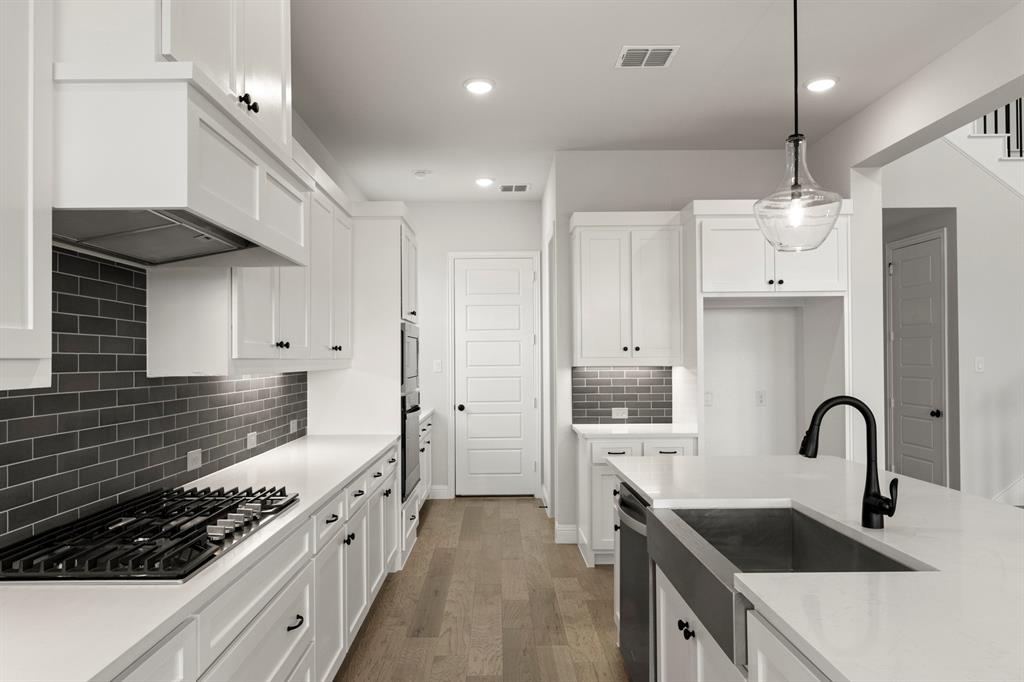 3128 Shaddock Boulevard Rockwall, TX 75032 - Photo 14 of 28 11_12. 3128 Shaddock - Kitchen (3)