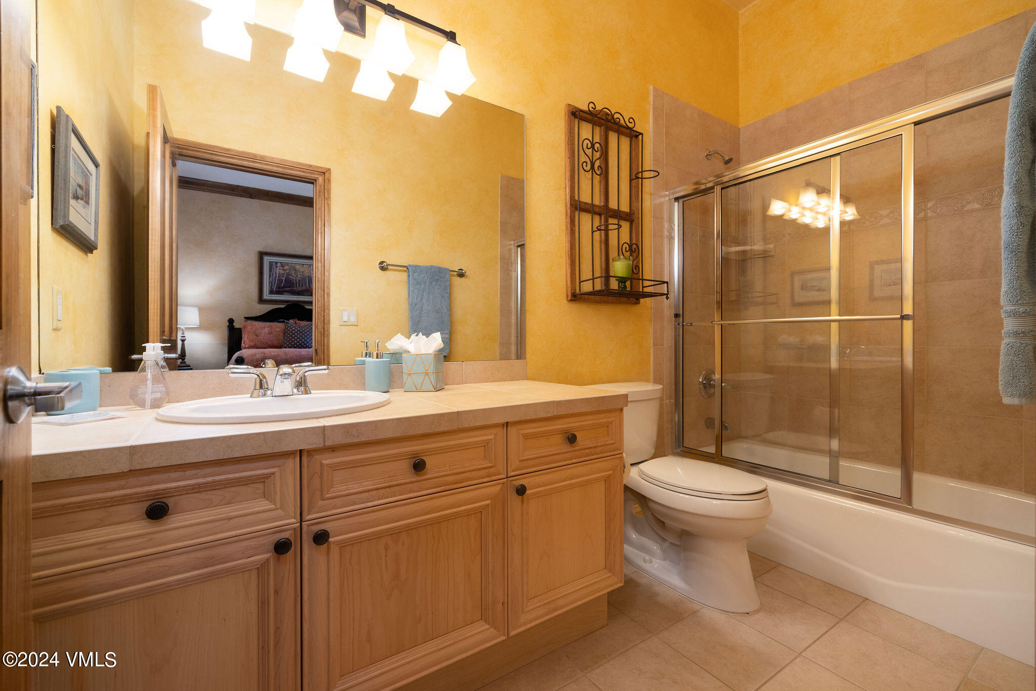 1790 Winslow Road, Unit W Edwards, CO 81632 - Photo 15 of 25 1792_winslow_rd_interior_bath04