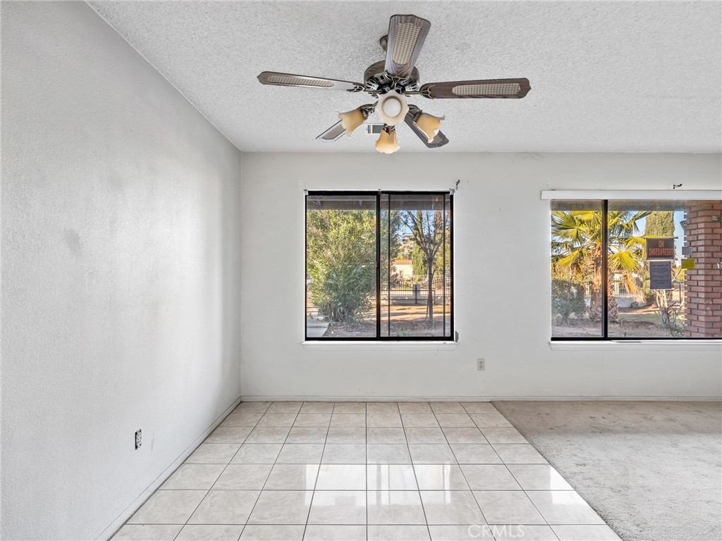 14669 La Brisa Road Victorville, CA 92392 - Photo 15 of 41