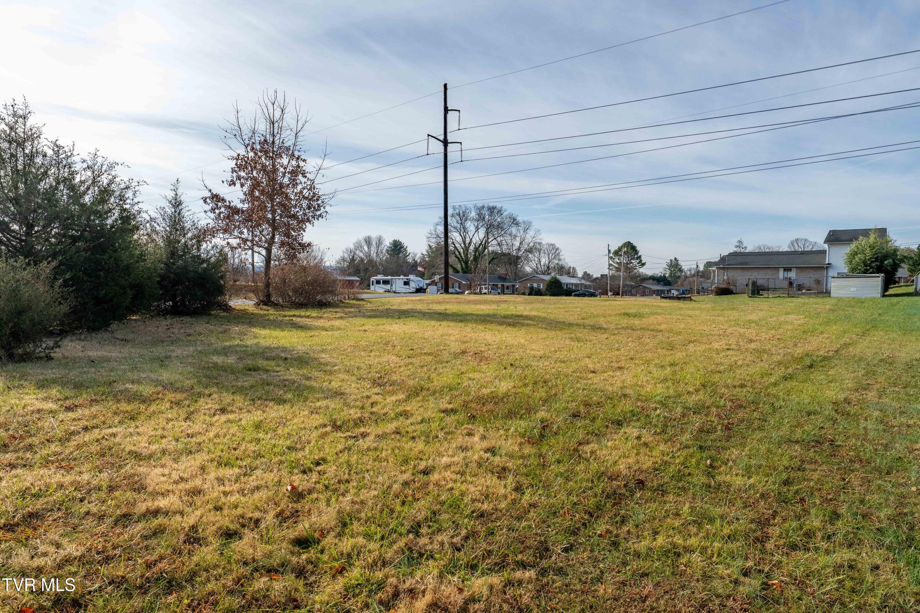 156 Bright Ridge Drive Johnson City, TN 37615 - Photo 38 of 57 173 Boone Avenue (30 of 57)