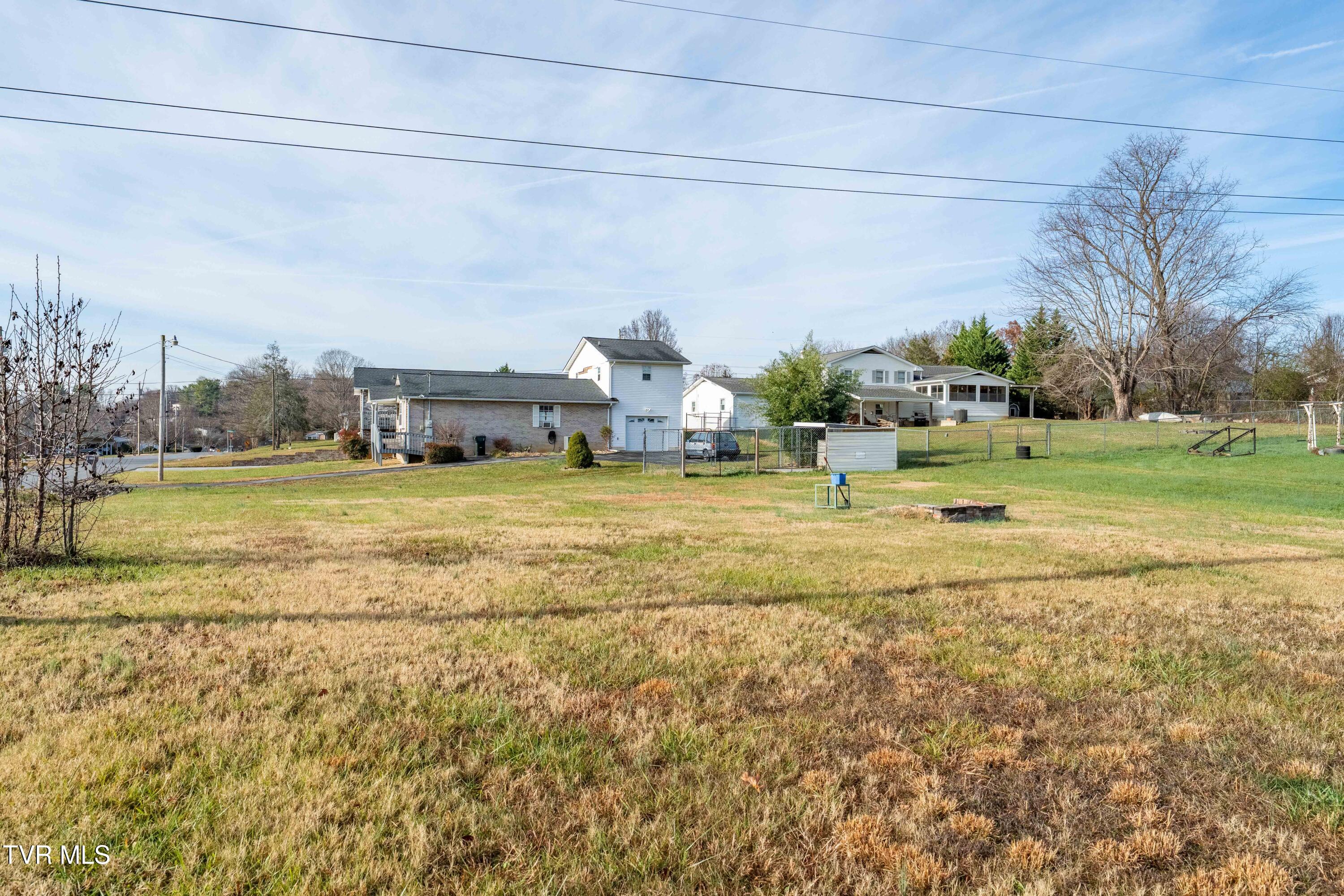 156 Bright Ridge Drive Johnson City, TN 37615 - Photo 40 of 57 173 Boone Avenue (32 of 57)