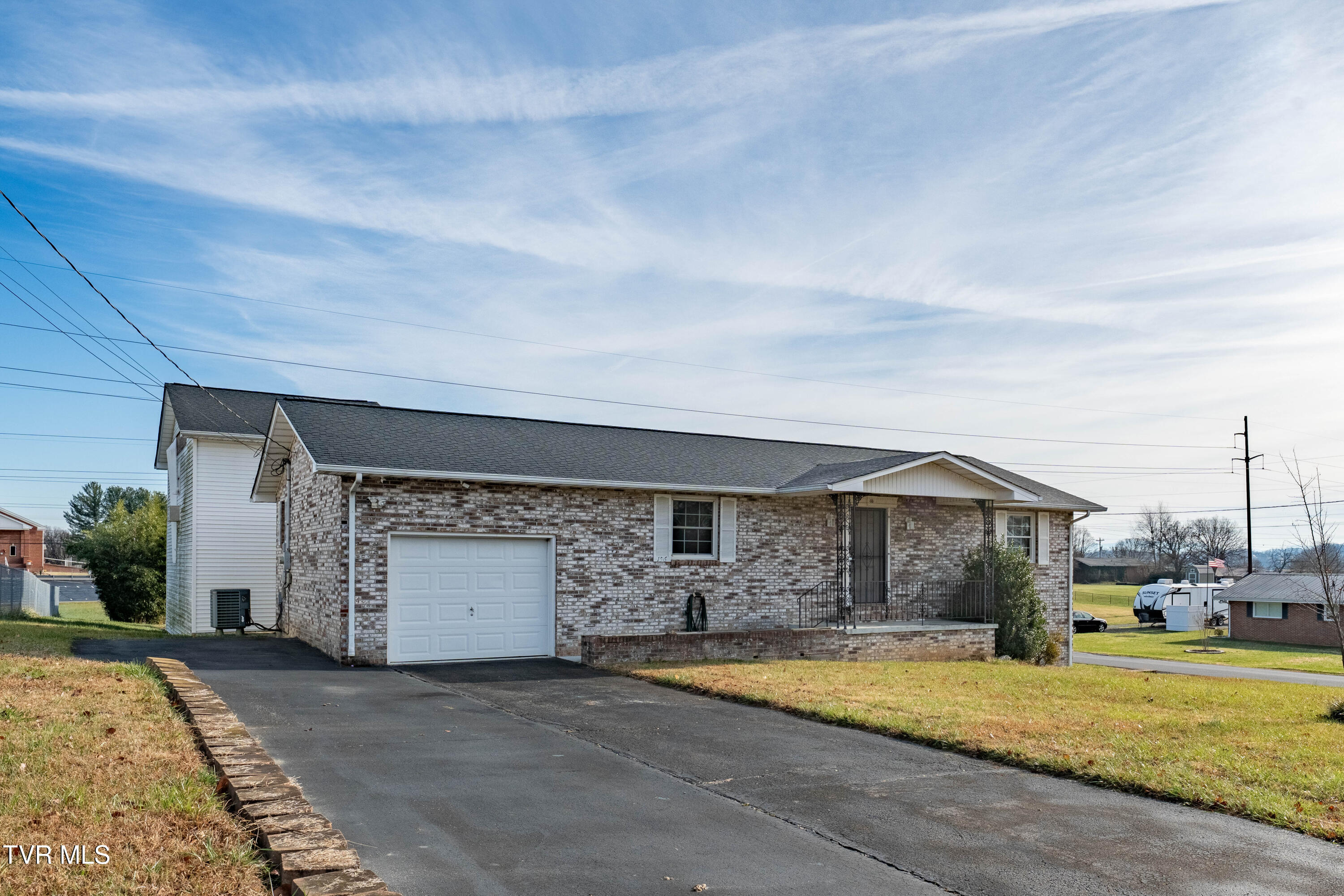 156 Bright Ridge Drive Johnson City, TN 37615 - Photo 47 of 57 173 Boone Avenue (4 of 57)