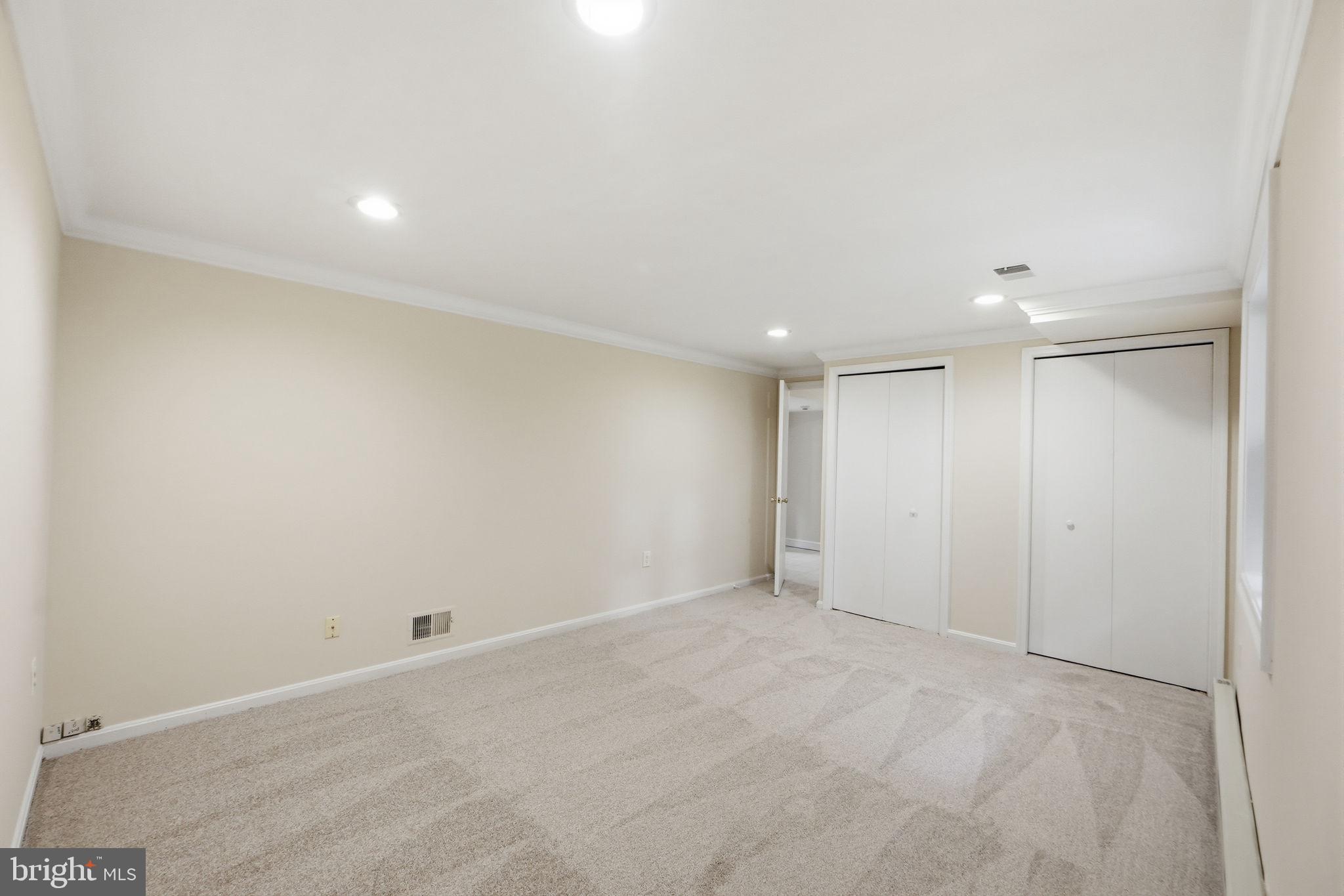 14204 Piccadilly Road Silver Spring, MD 20906 - Photo 30 of 42 Bedroom #4