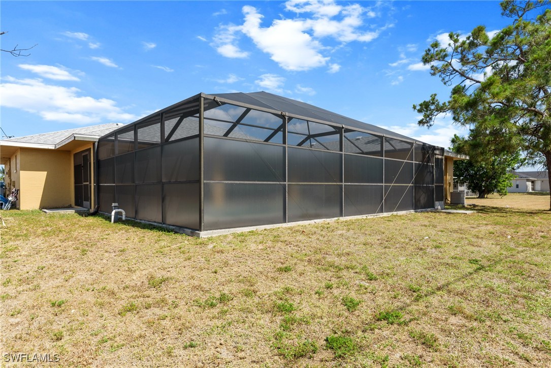 3004 Southwest 6th Avenue Cape Coral, FL 33914 - Photo 23 of 29