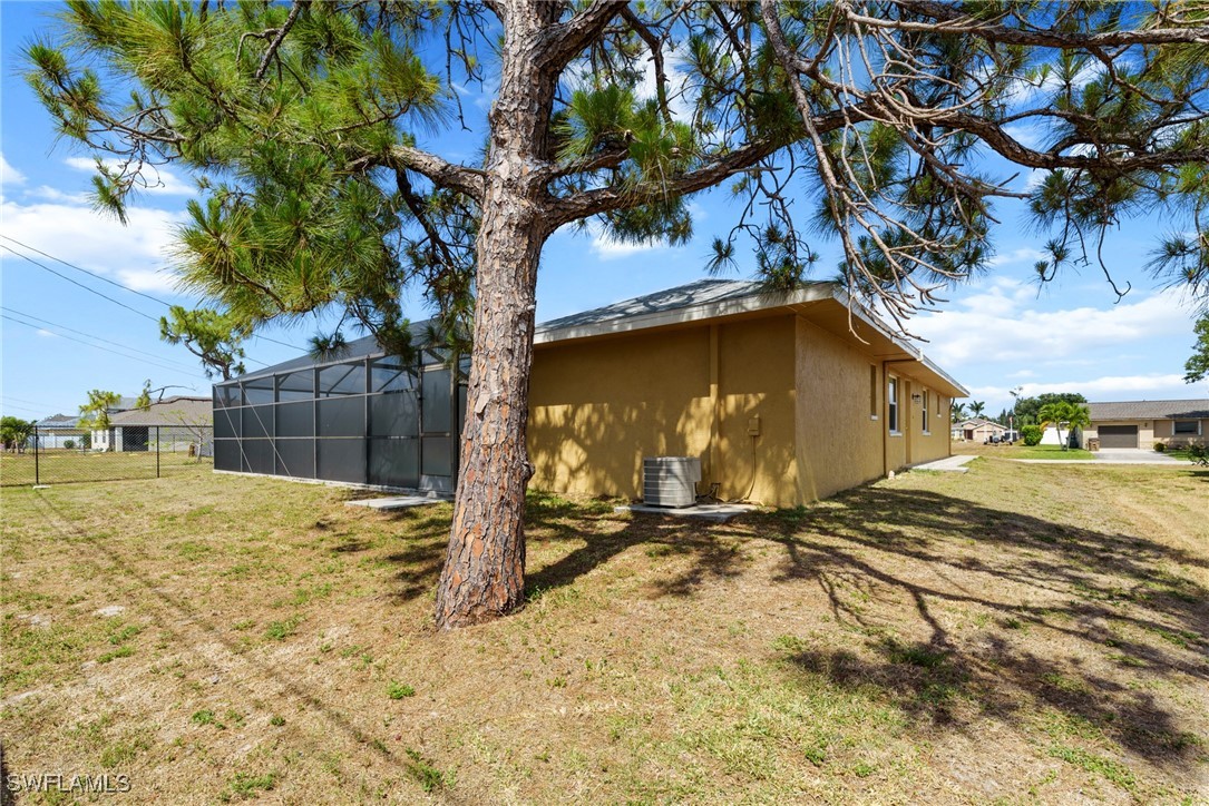 3004 Southwest 6th Avenue Cape Coral, FL 33914 - Photo 24 of 29