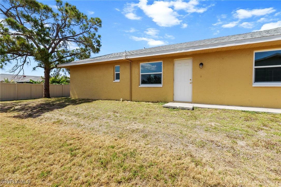 3004 Southwest 6th Avenue Cape Coral, FL 33914 - Photo 25 of 29