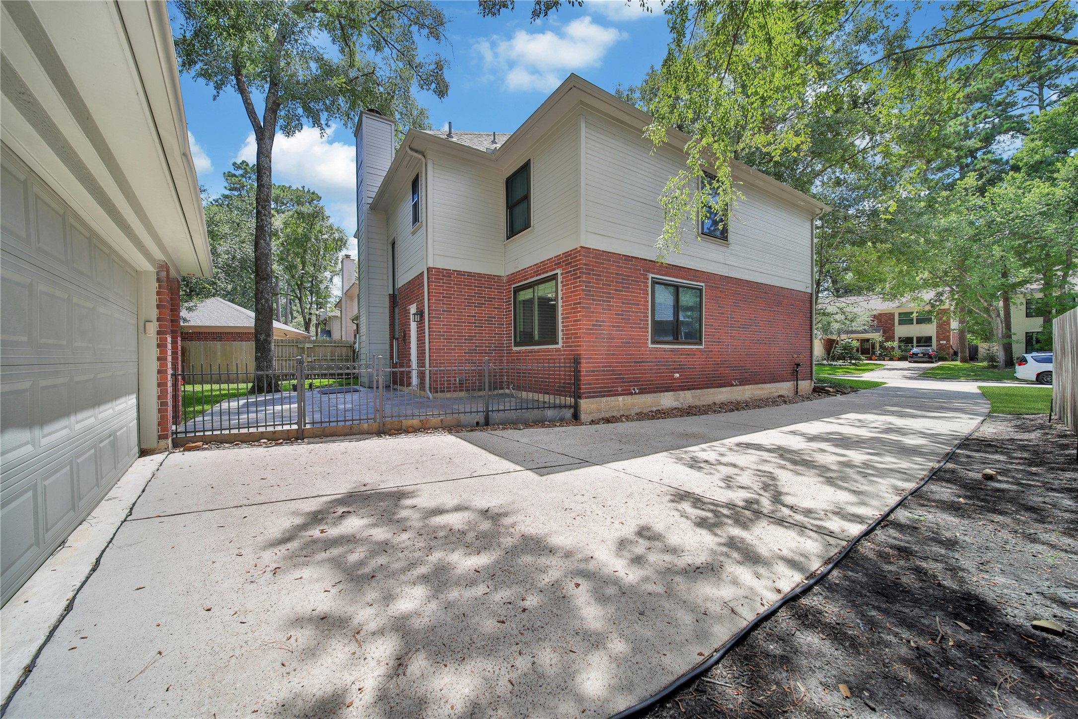 11 Windledge Place Spring, TX 77381 - Photo 33 of 36