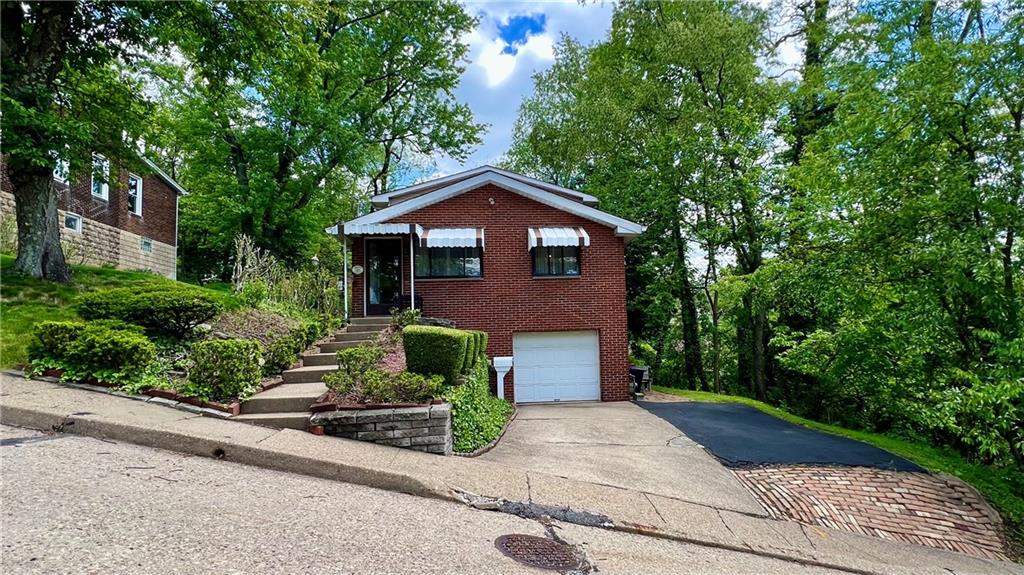 524 Decatur Avenue Pittsburgh, PA 15221 - Photo 1 of 23 Gallery Image 1