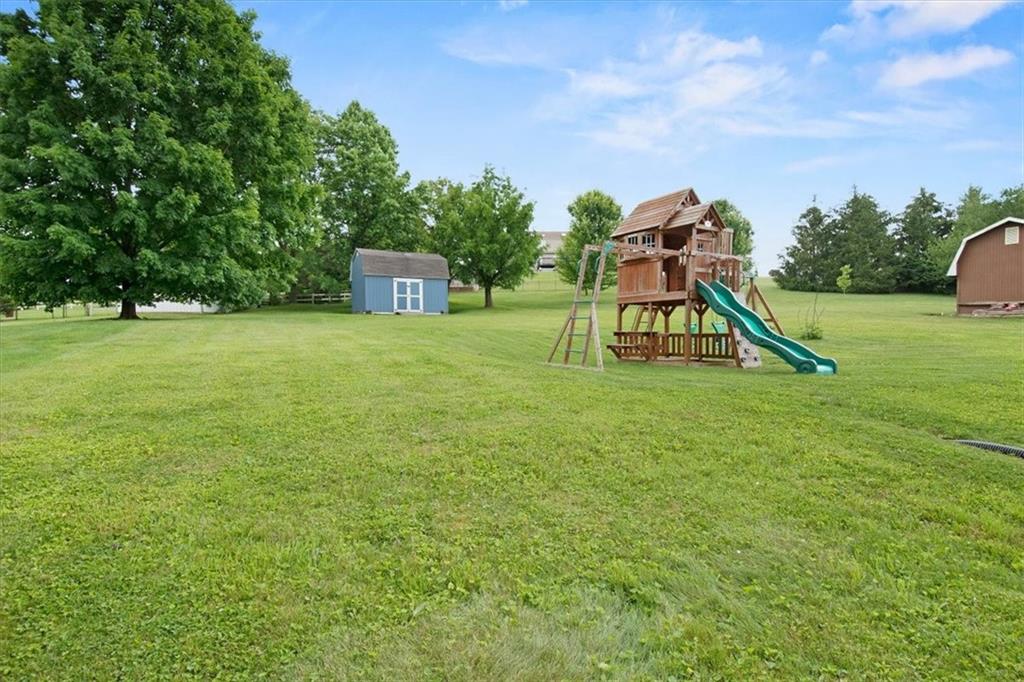 891 Altman Street Irwin, PA 15642 - Photo 25 of 33 Gallery Image 25