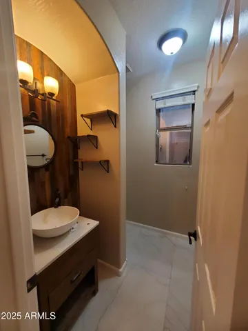 $3,695 | 432 West Pelican Drive, Chandler, AZ 85286