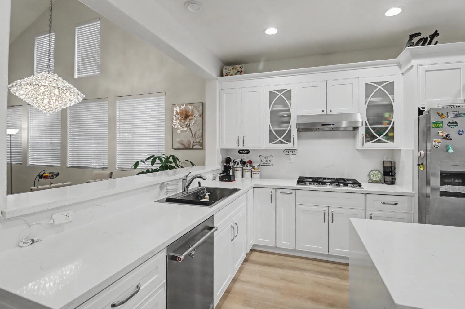 10056 Wexted Way Elk Grove, CA 95757 - Photo 21 of 39
