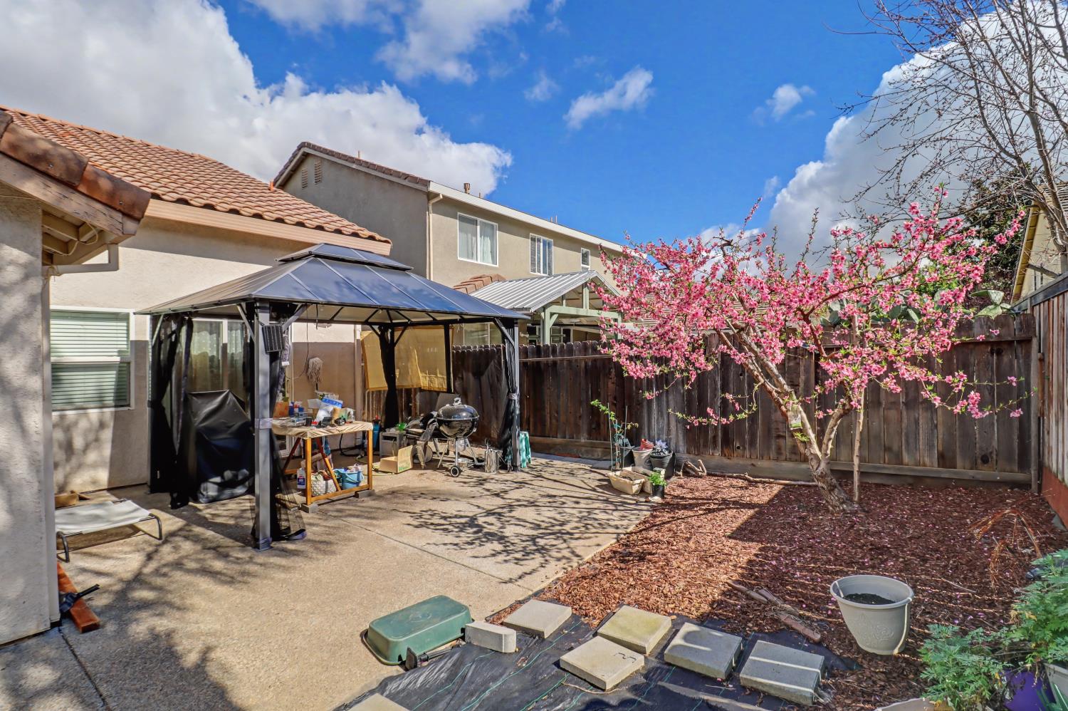 10056 Wexted Way Elk Grove, CA 95757 - Photo 35 of 39