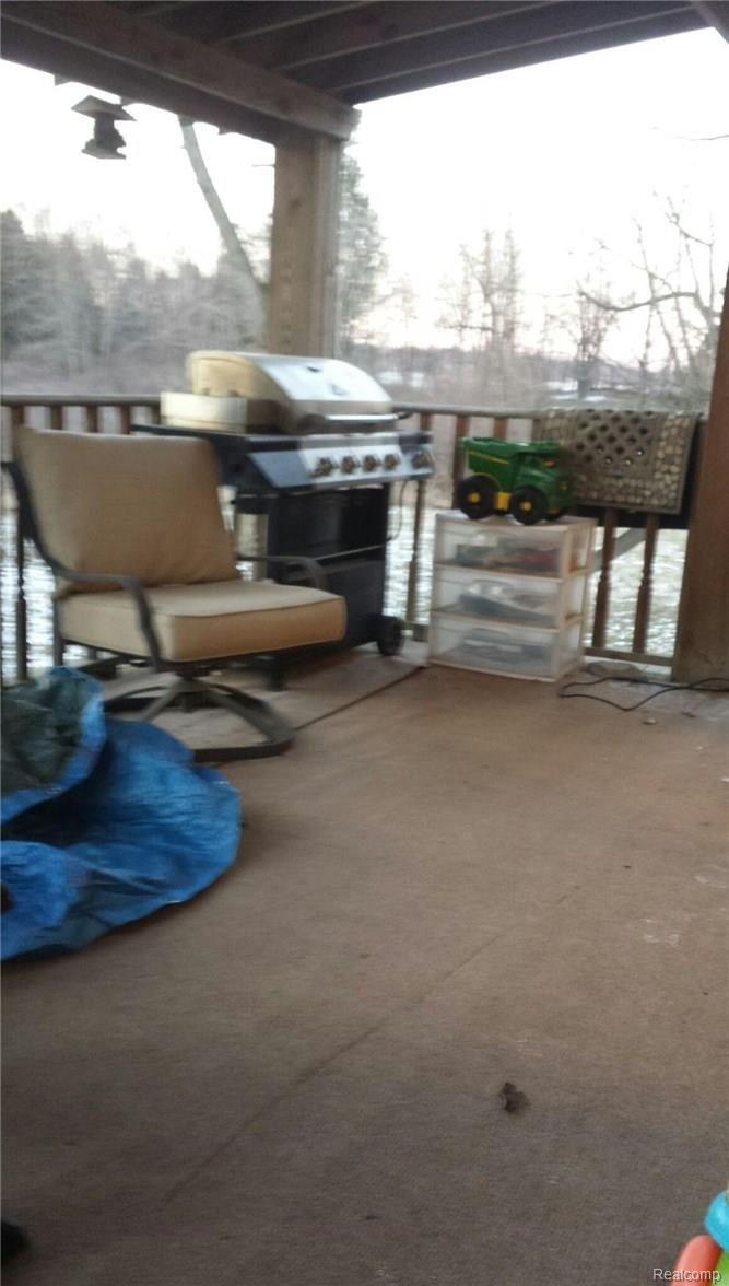 387 Dieterle Road Fowlerville, MI 48836 - Photo 20 of 25 20160105_171428.jpg