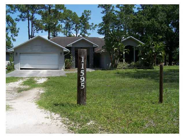 11595 178th Road North Jupiter, FL 33478 - Photo 1 of 5 Primary Photo