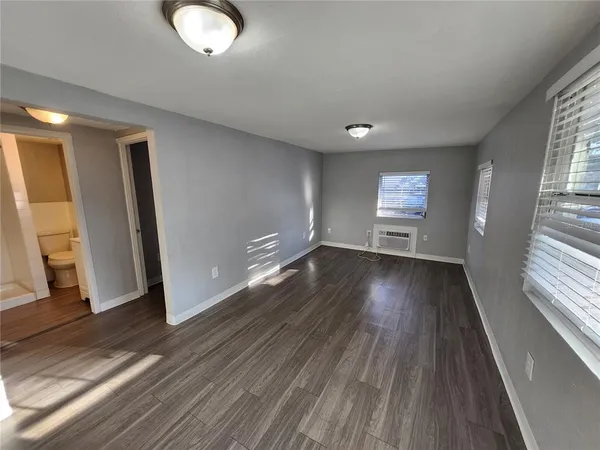 $1,095 | 4611 North Hubert Avenue, Unit 5, Tampa, FL 33614