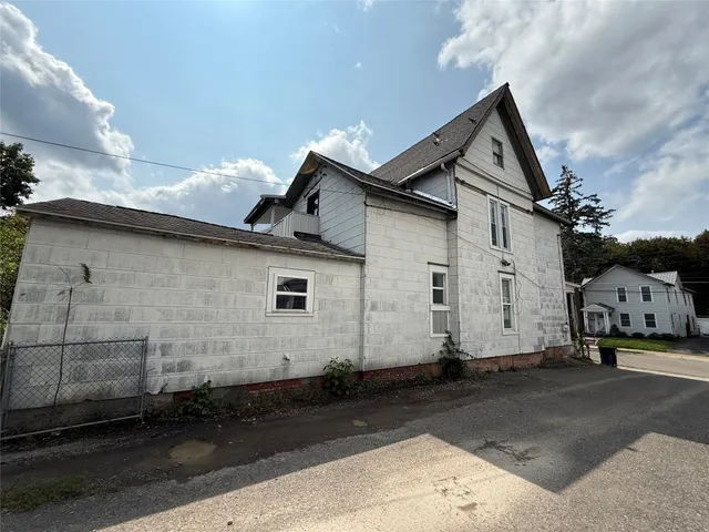 $249,900 | 152 Murray Street, Binghamton, NY 13905