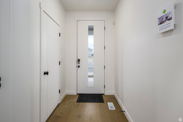 267 Fushion Lane Draper, UT 84020 - Photo 3 of 26 Welcome Home! Natural light floods in from the very beginning! * Model Home Photo