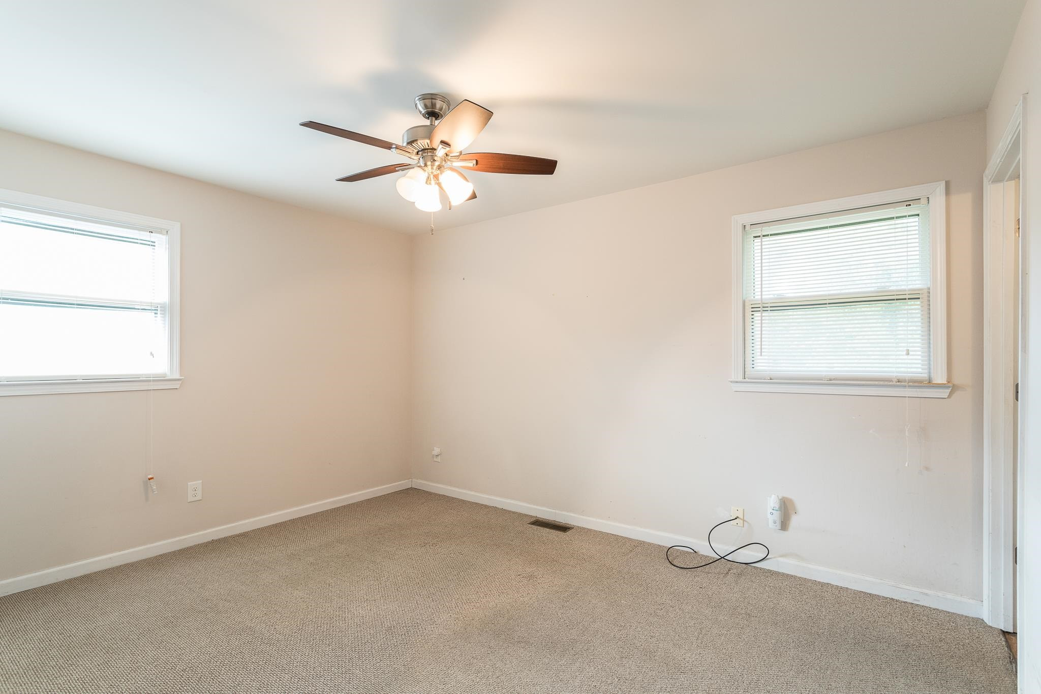 5319 Kaplan Drive Raleigh, NC 27606 - Photo 14 of 27 Photo 16