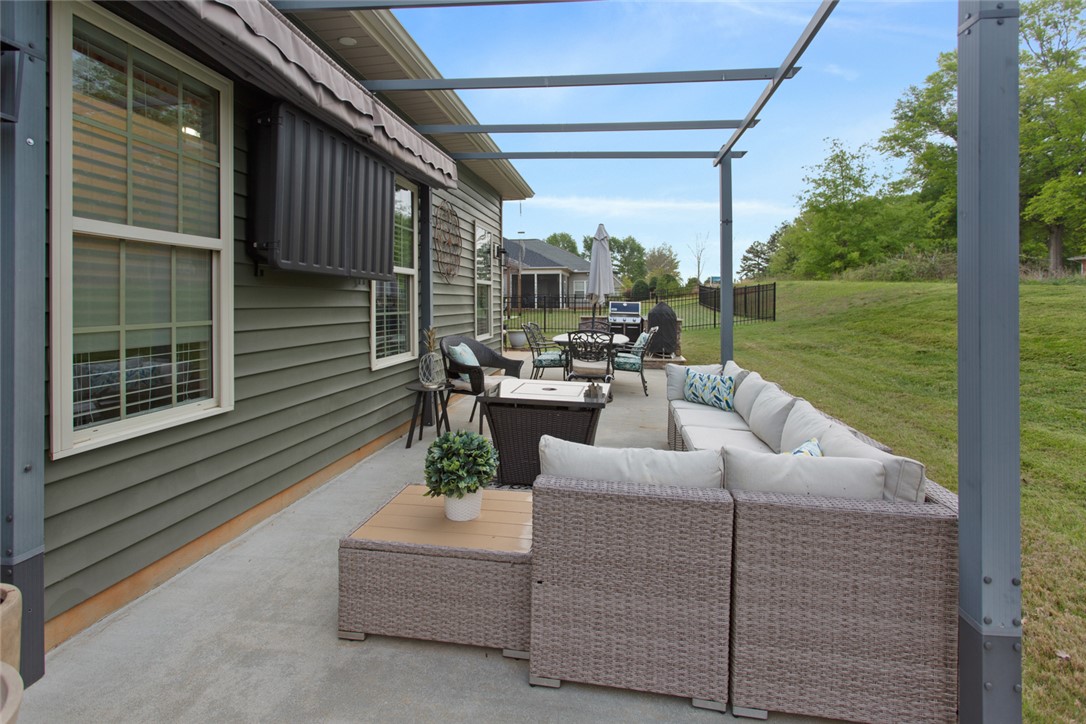 260 Terrace View Way Seneca, SC 29678 - Photo 8 of 32 awning for your comfort