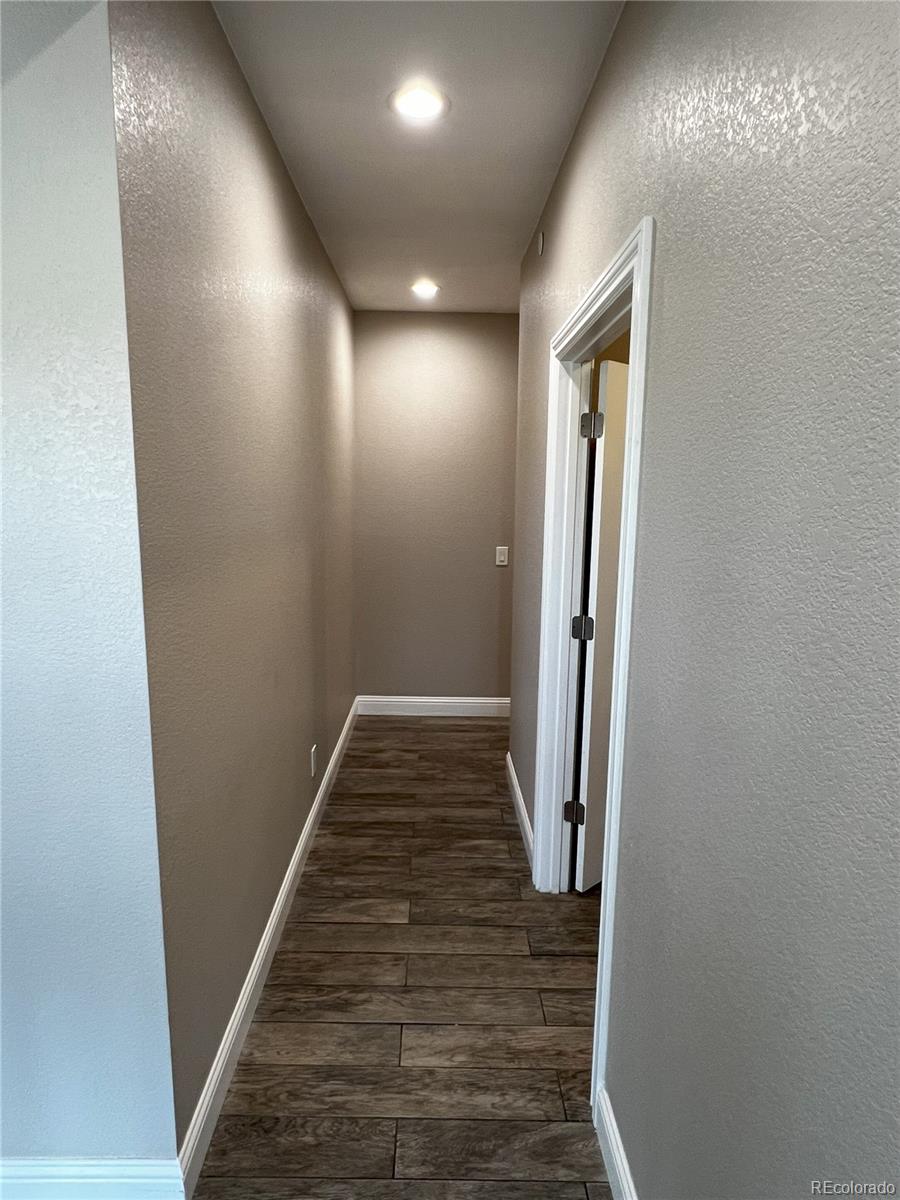 6945 Strasburg Road Strasburg, CO 80136 - Photo 16 of 42