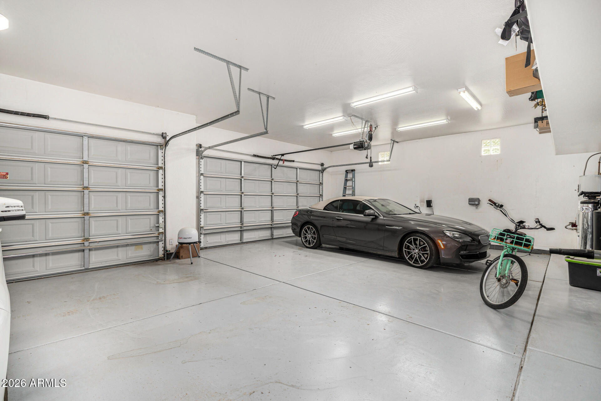2324 La Verna Way Phoenix, AZ 85086 - Photo 53 of 79 Attached 4-car garage
