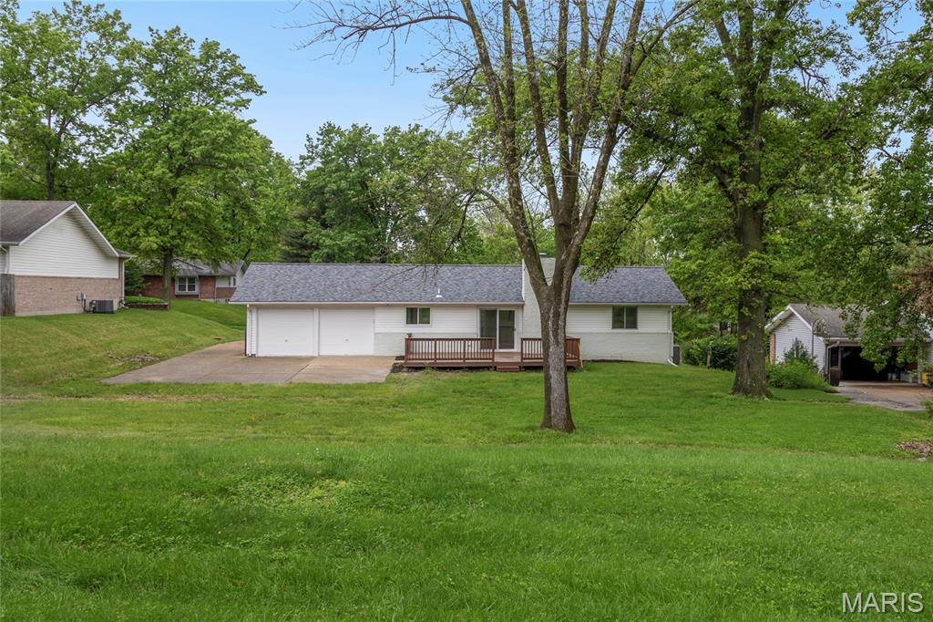 406 Brooktree Drive Ballwin, MO 63011 - Photo 25 of 31