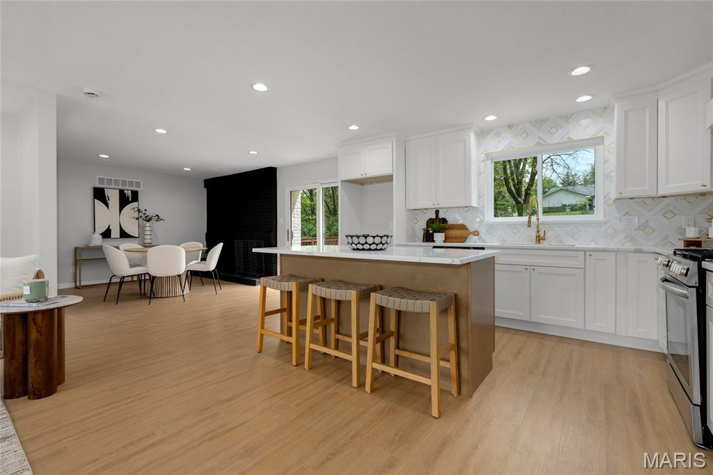 406 Brooktree Drive Ballwin, MO 63011 - Photo 5 of 31