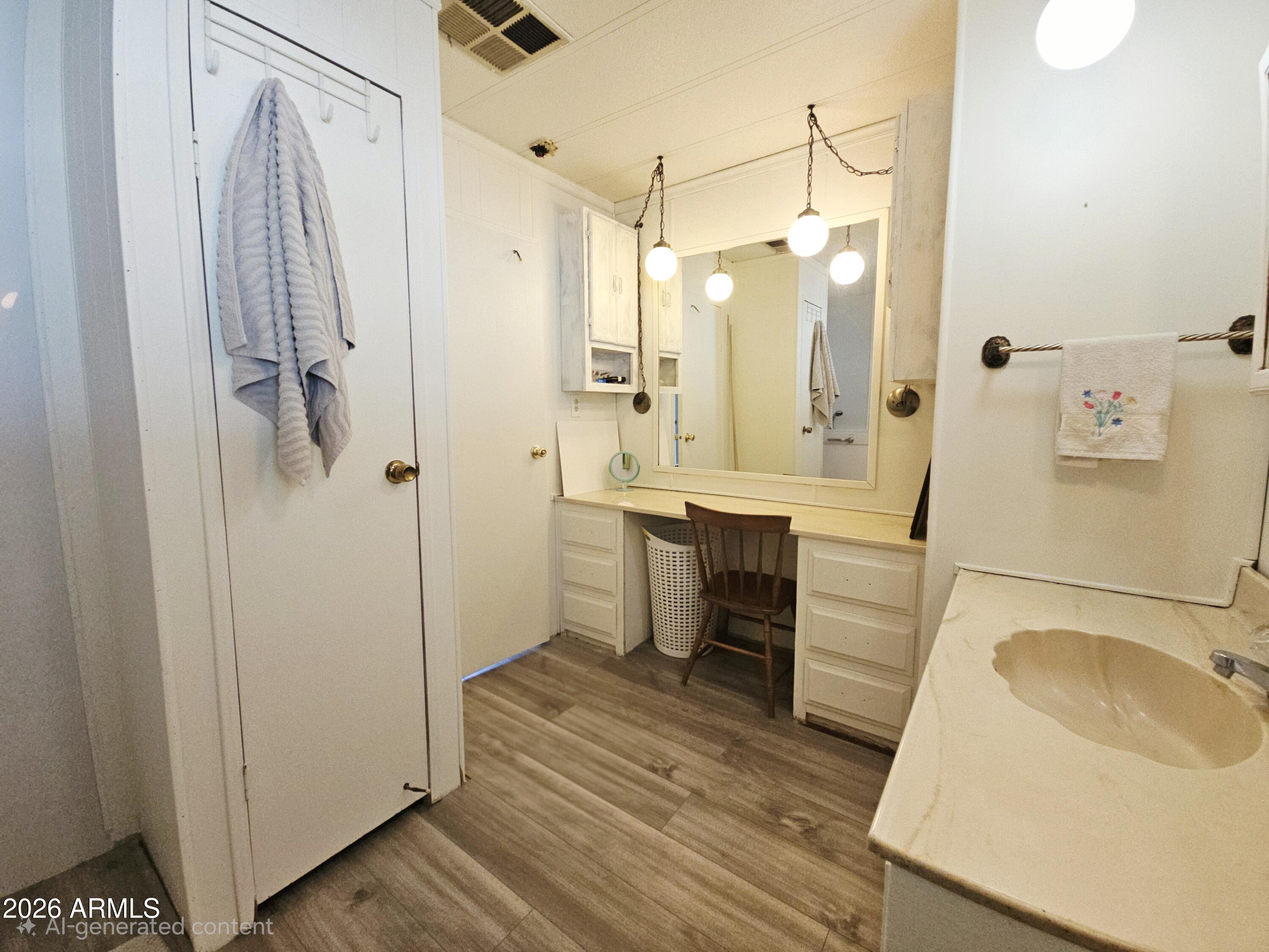 6612 West Hatcher Road Glendale, AZ 85302 - Photo 11 of 25 1000029953