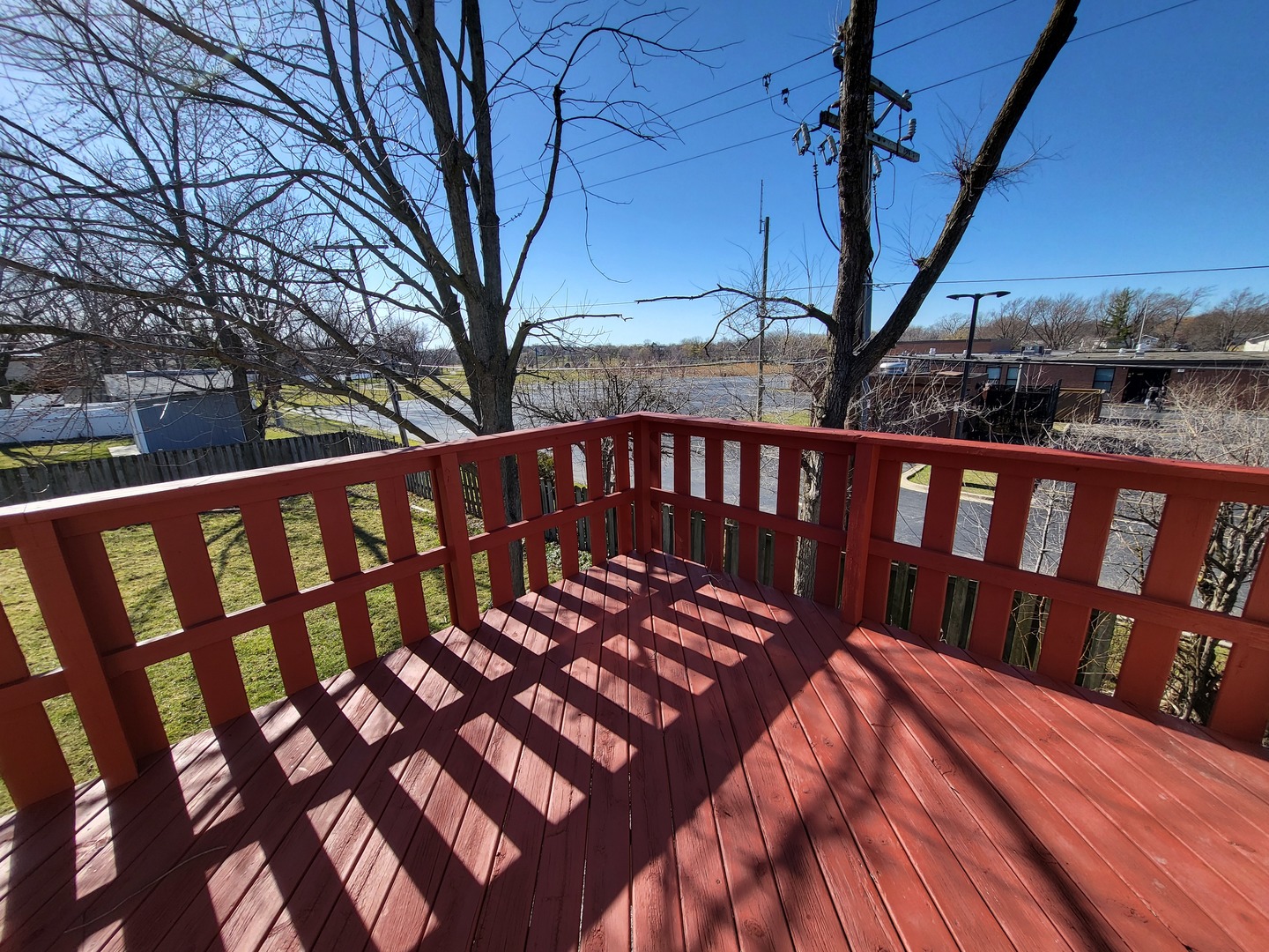 1770 Chippendale Road Hoffman Estates, IL 60169 - Photo 11 of 25 a view of wooden deck