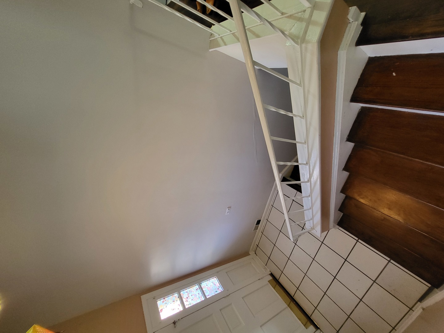 1770 Chippendale Road Hoffman Estates, IL 60169 - Photo 17 of 25 a view of entryway