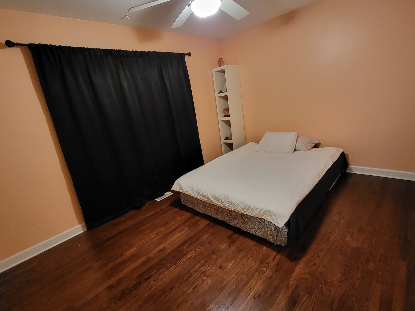 1770 Chippendale Road Hoffman Estates, IL 60169 - Photo 2 of 25 a bedroom with a bed and a window