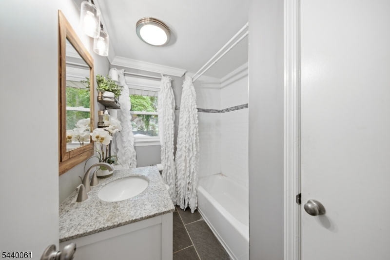 5 Arrowhead Trail Sparta, NJ 07871 - Photo 13 of 24