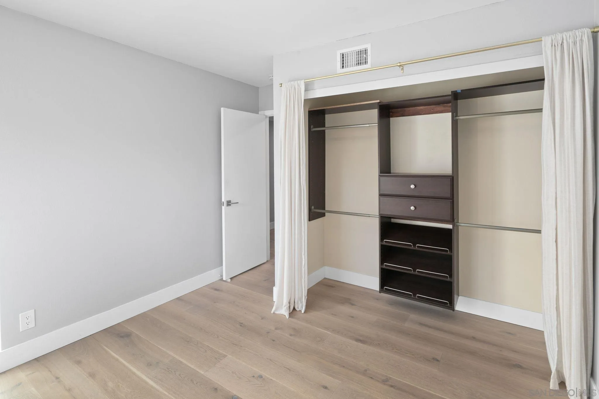 3356 Corte Tiburon Carlsbad, CA 92009 - Photo 39 of 52