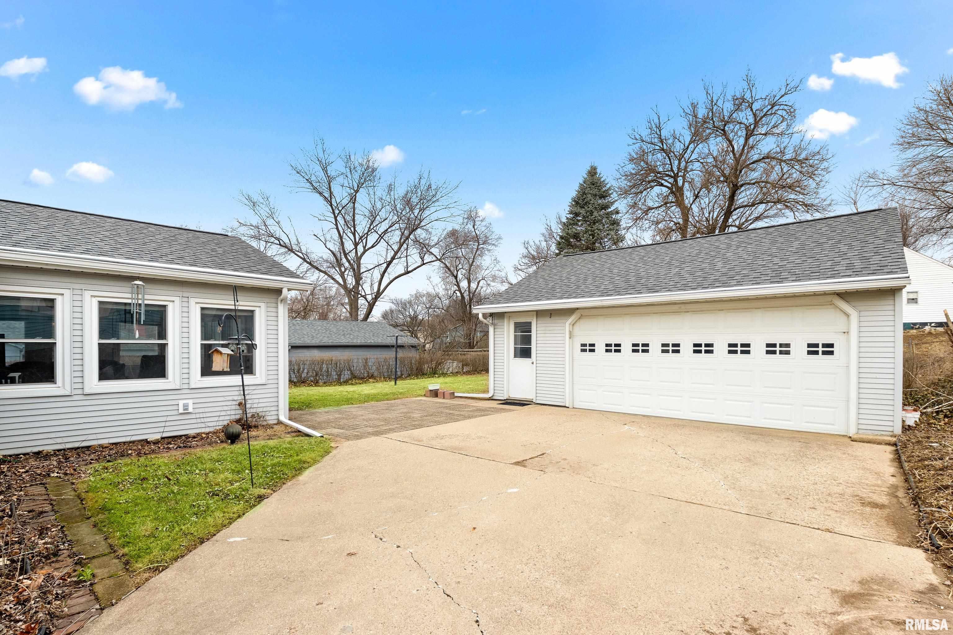 107 Berry Road Marquette Heights, IL 61554 - Photo 27 of 31 Gallery Image 27