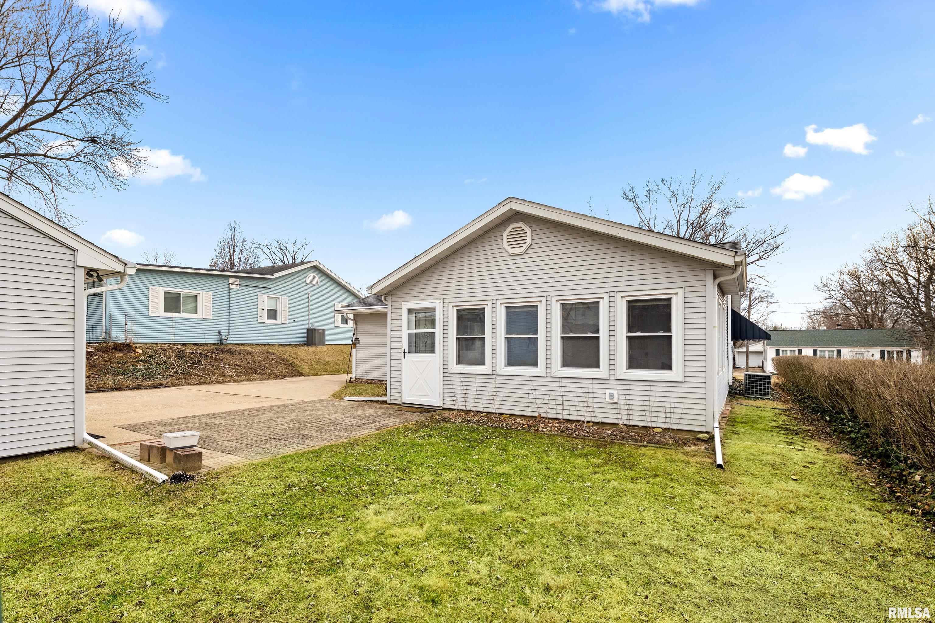 107 Berry Road Marquette Heights, IL 61554 - Photo 30 of 31 Gallery Image 30