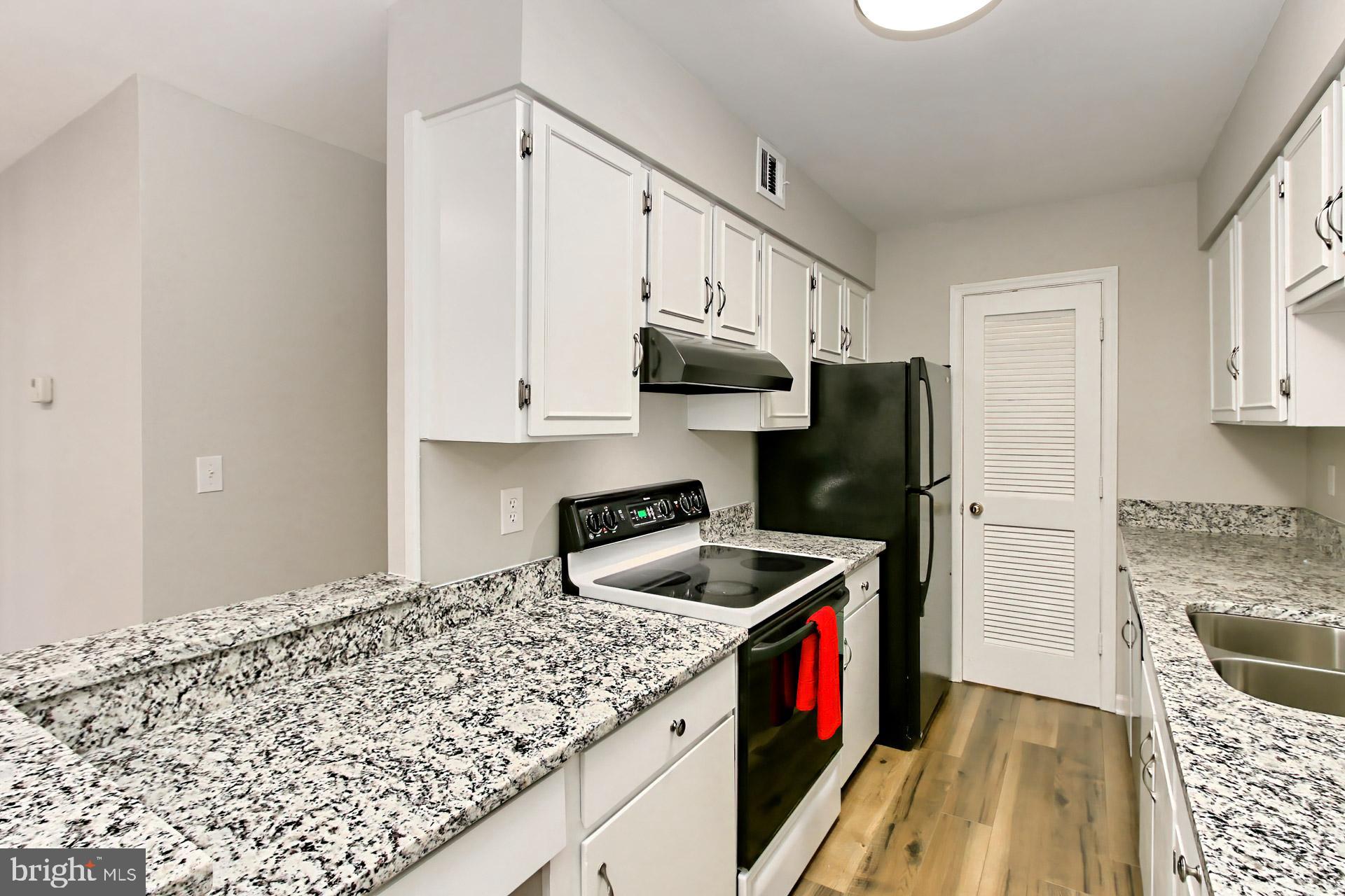5905 Bayshire Road, Unit 185 Springfield, VA 22152 - Photo 14 of 26