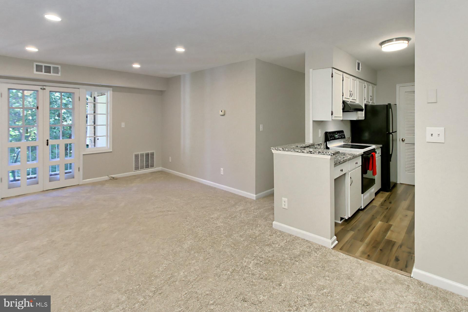 5905 Bayshire Road, Unit 185 Springfield, VA 22152 - Photo 4 of 26
