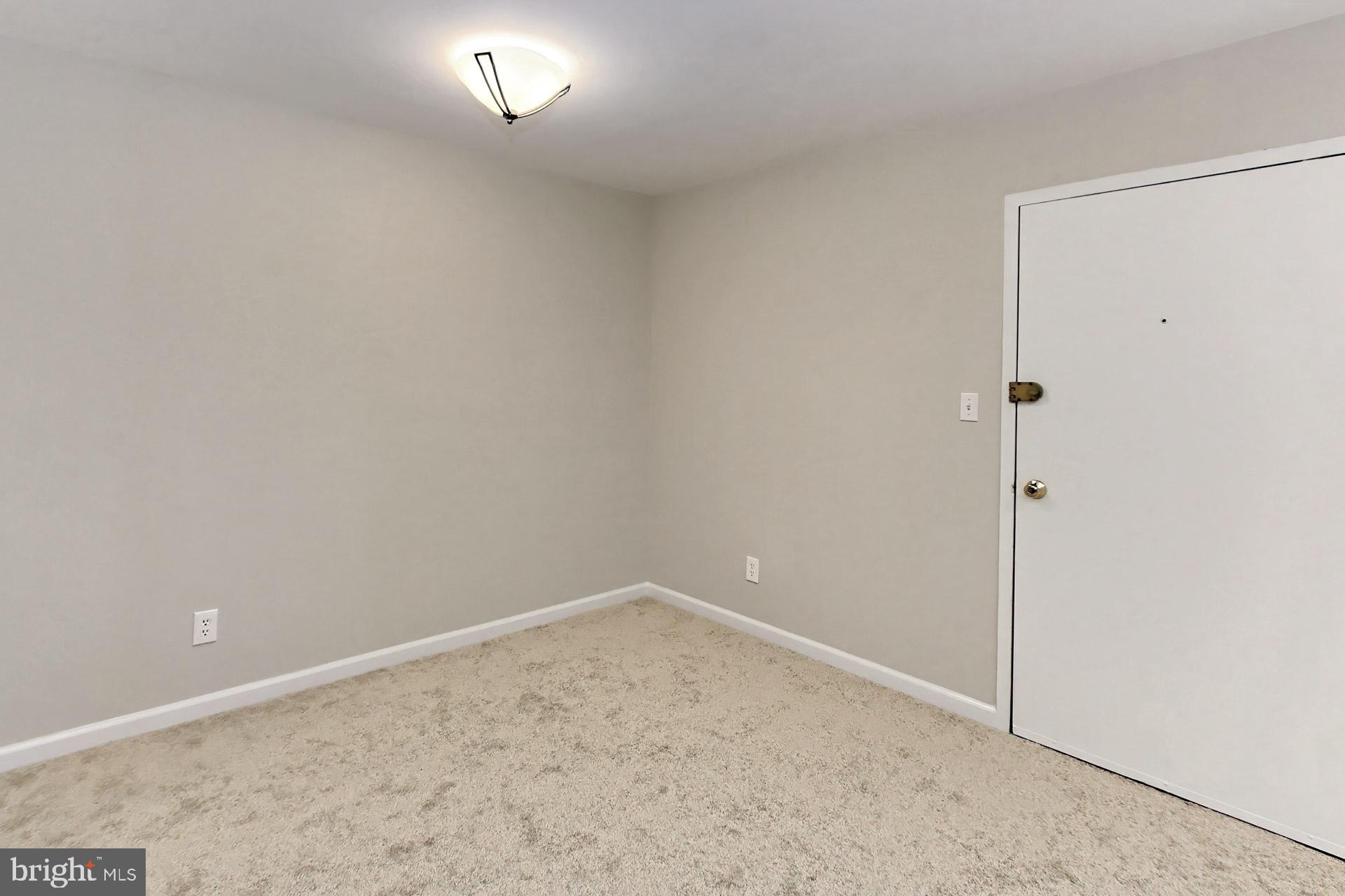 5905 Bayshire Road, Unit 185 Springfield, VA 22152 - Photo 7 of 26