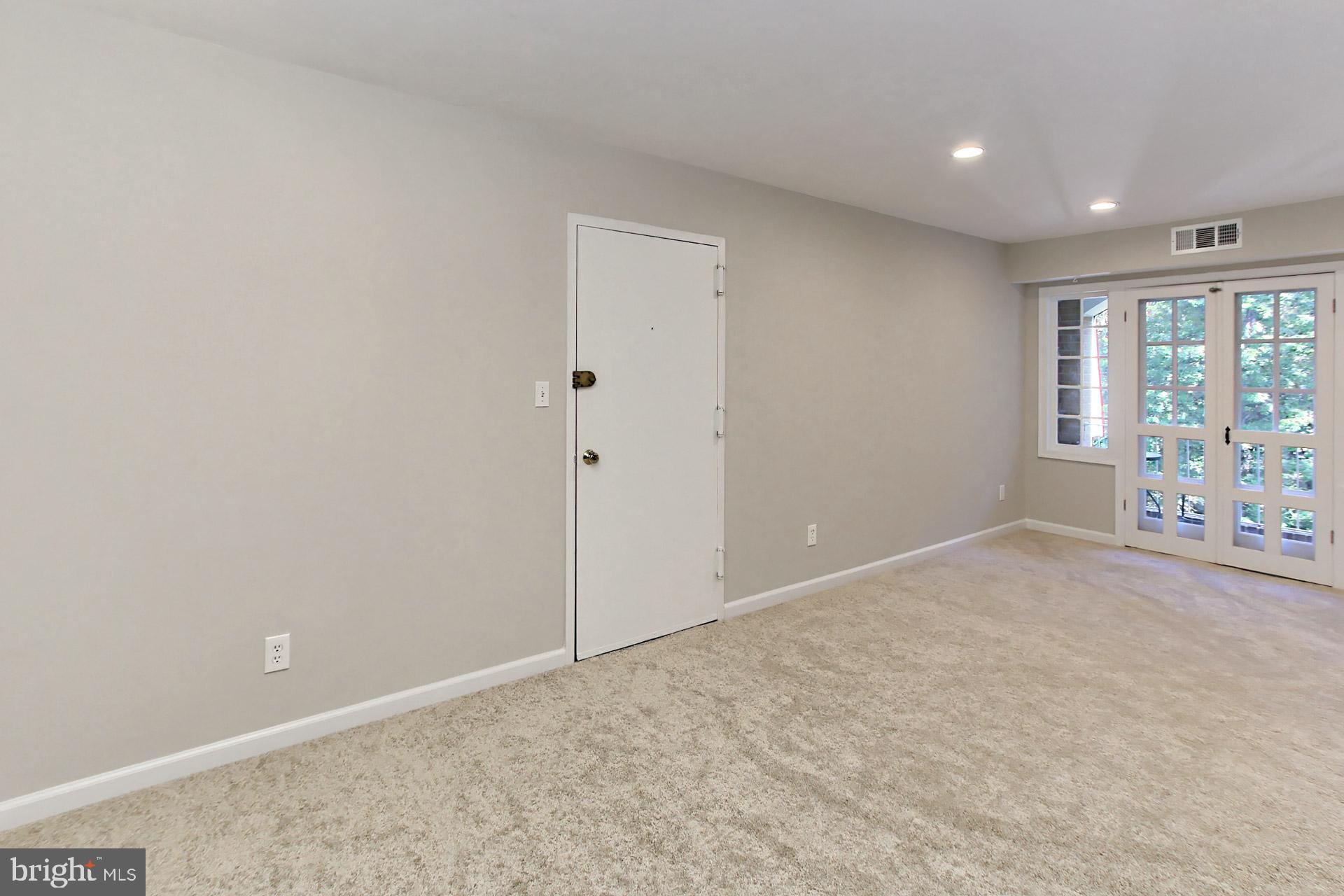 5905 Bayshire Road, Unit 185 Springfield, VA 22152 - Photo 8 of 26