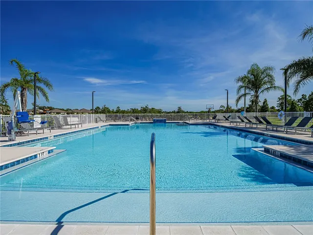 $385,000 | 6722 Rumine Circle, Vero Beach, FL 32967