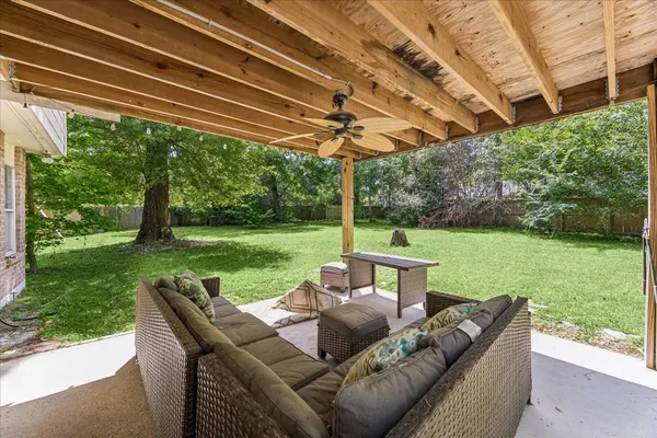 $294,000 | 13 Fiddleleaf Court, The Woodlands, TX 77381