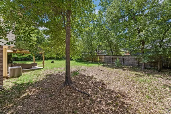 $294,000 | 13 Fiddleleaf Court, The Woodlands, TX 77381