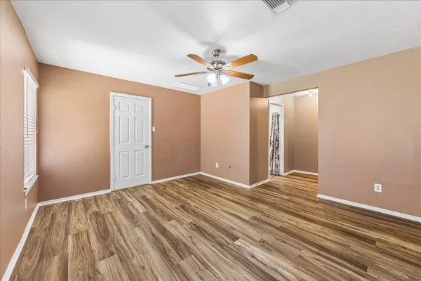 $294,000 | 13 Fiddleleaf Court, The Woodlands, TX 77381