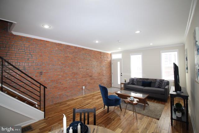 2103 Tasker Street Philadelphia, PA 19145 - Photo 2 of 17