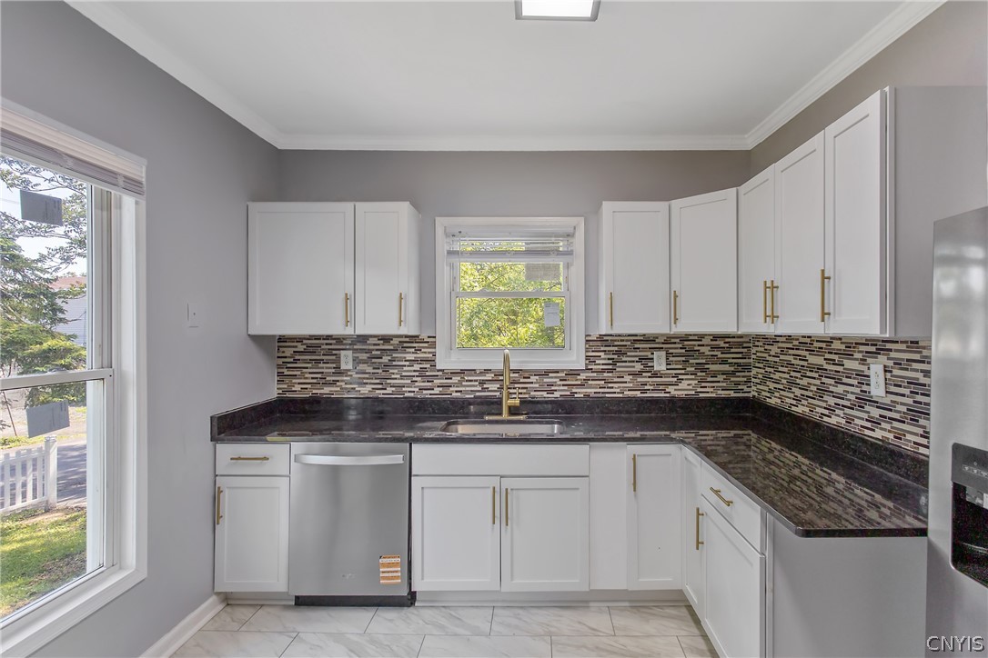 203 Maple Street Syracuse, NY 13210 - Photo 22 of 46