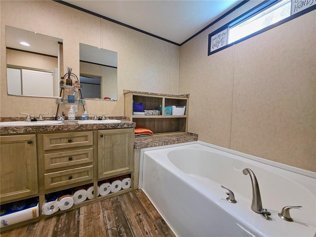 10993 Highway 28 Boyce, LA 71409 - Photo 20 of 56