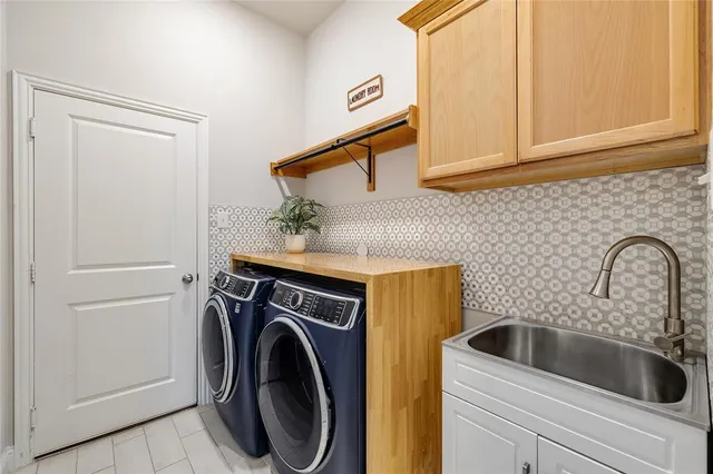 $562,900 | 704 Fencerow Trail, Weston, TX 75009