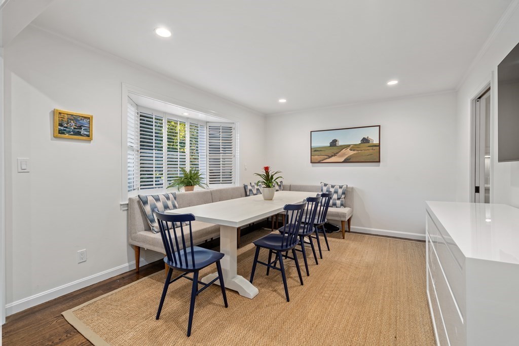 16 Wiswall Circle, Unit 16 Wellesley, MA 02482 - Photo 5 of 18